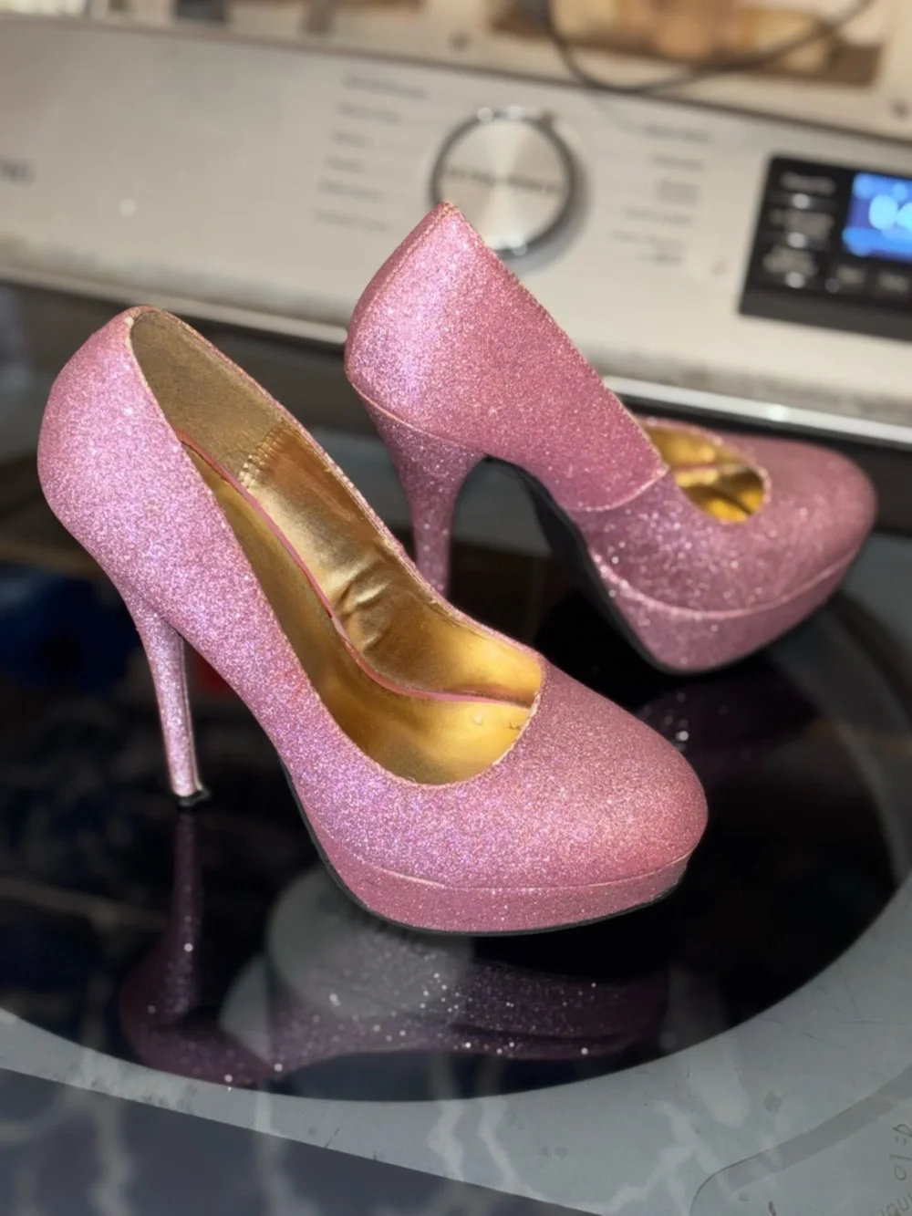 Charlotte Russe Pink Glitter High Heels - Picture 2 of 8